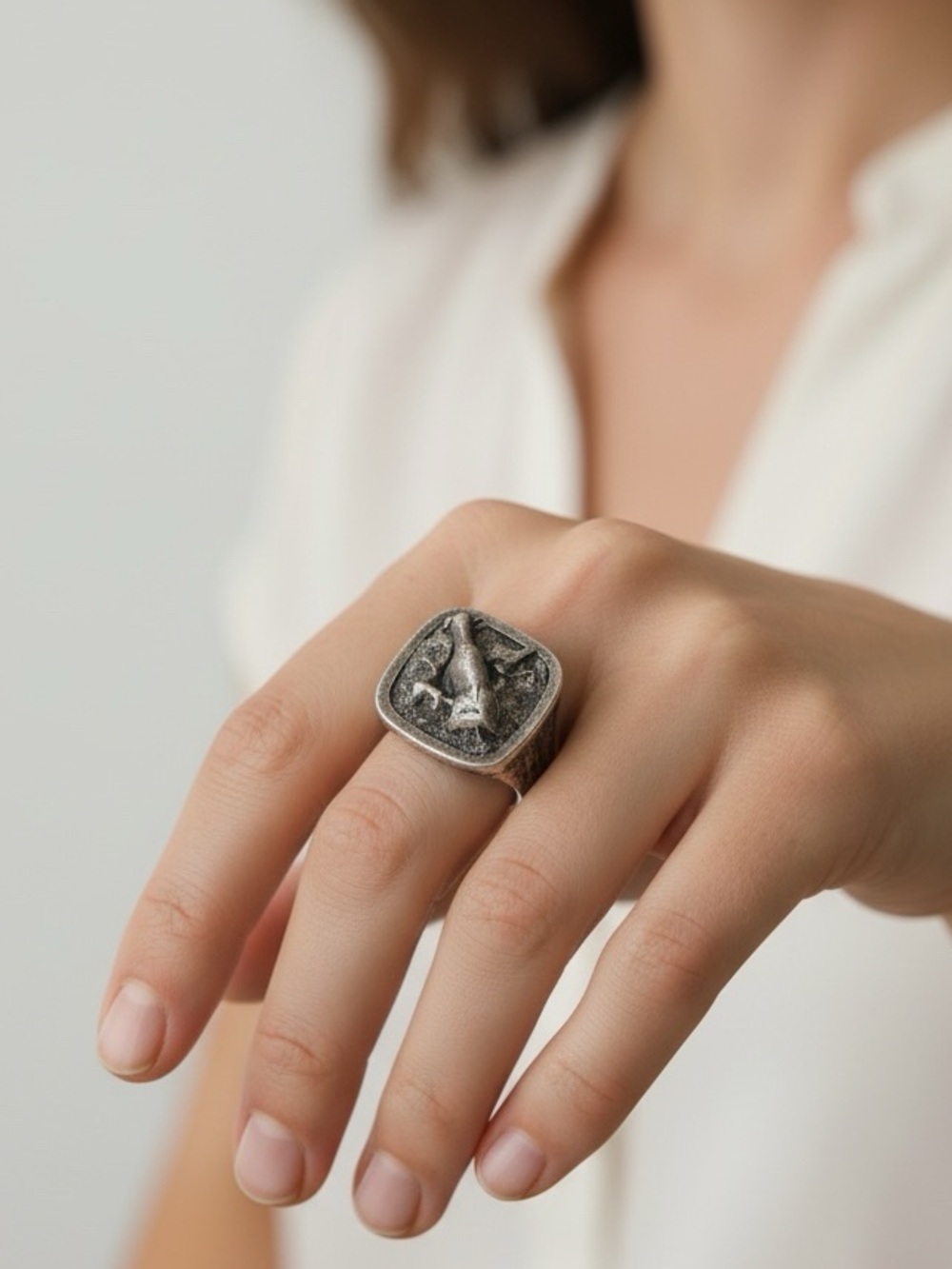 🫶🏻 Rare Pewter Cow & Pig Sculpted Square Signet Ring